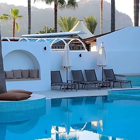 Savk Hotel